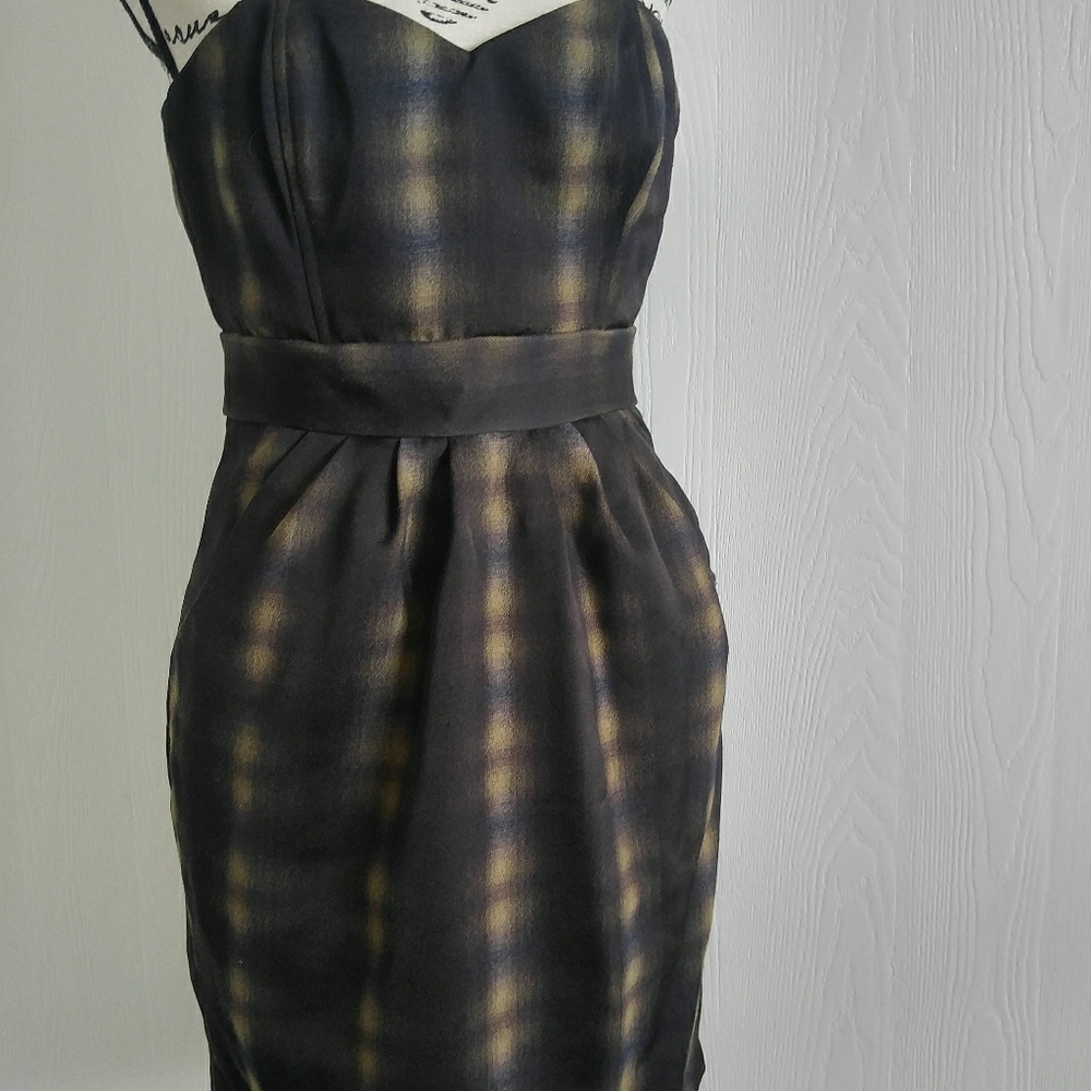 Sweetheart strapless plaid dress size 6